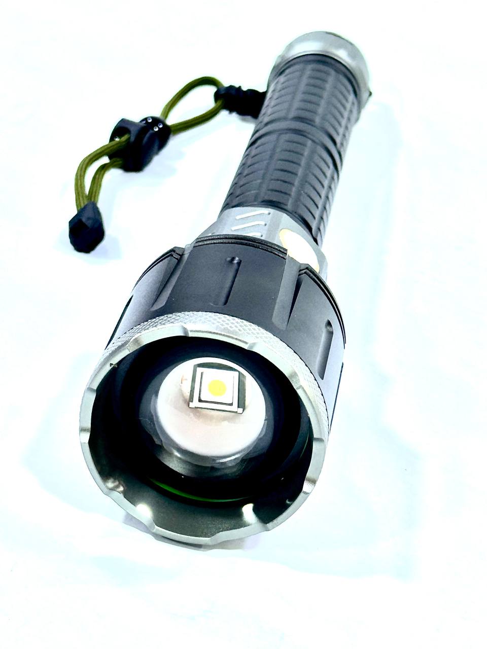 چراغ قوه COBAمدل ،CB-G682